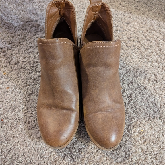 Universal Thread Shoes - Universal Thread Brown Ankle Boots